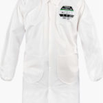 Bata de laboratorio Safegard™ GP - dos bolsillos en la cintura y cuatro botones de presión